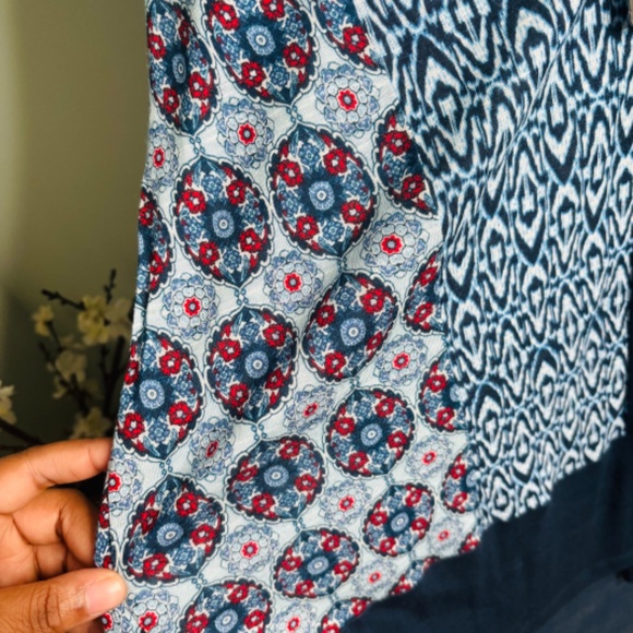 RXB Blue Spilt Neck Blouse Size L - Picture 4 of 4